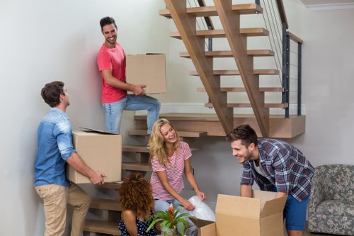 Secure storage facilities for removals near Charing Cross