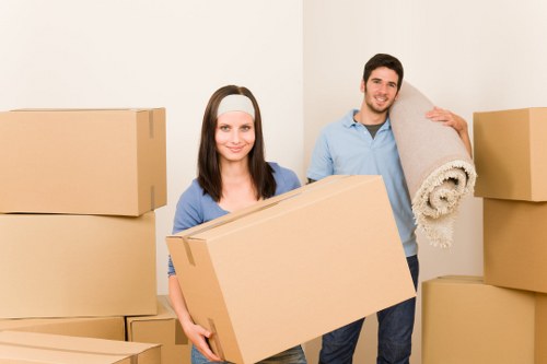 Packing for a move with man with van