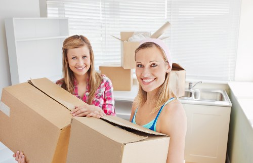 Satisfied customers after a hassle-free move
